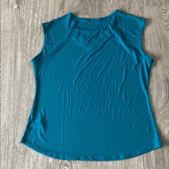 Womens half sleeved top. - Picture 4 of 4
